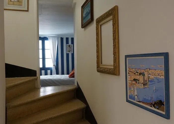 Casaia La Sudiste Avec Salle De Bain Privee Lejlighed Hyères